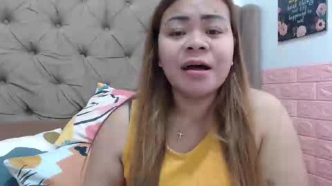 Snapshot of xxkryzelxx chatting on 01/29/25, 08:29 Dhel online show from 01/29/25, 08:29