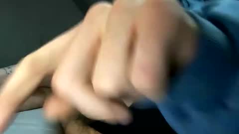 Snapshot of xxm1xxh10 chatting on 10/28/25, 09:13 xxm1xxh10 online show from 10/28/25, 09:13