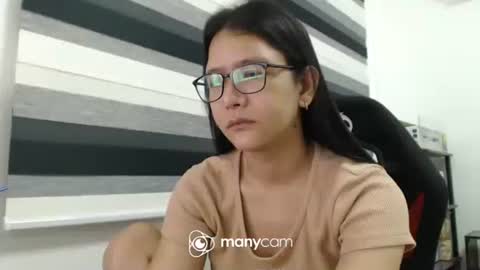  Kaycee  online show from 10/09/25, 03:54