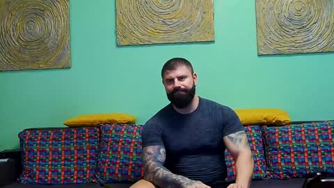 Snapshot of xxtreamleonard chatting on 01/08/25, 04:44 Xtream Leonard online show from 01/08/25, 04:44