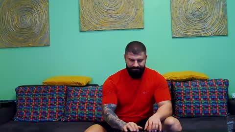 Snapshot of xxtreamleonard chatting on 01/15/25, 12:15 Xtream Leonard online show from 01/15/25, 12:15