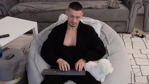 xxx_alejandro online show from 10/02/25, 08:05