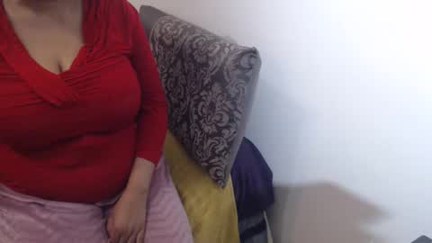 Ayanda online show from 11/18/25, 11:47