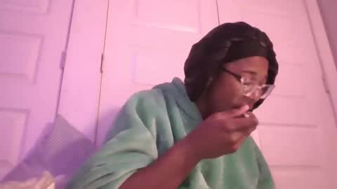 Snapshot of xxxdanidoomsdayxxx chatting on 11/13/25, 04:50 Danielle online show from 11/13/25, 04:50