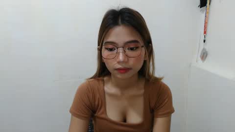 inday pinay online show from 12/10/24, 03:33