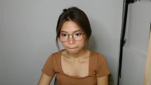 inday pinay online show from 01/15/25, 02:35