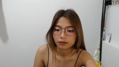 inday pinay online show from 02/11/25, 08:26