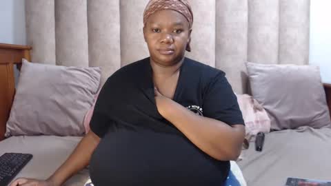 xxxgiantboobs online show from 02/20/25, 03:19