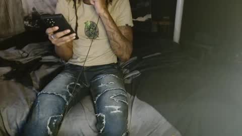 Snapshot of xxxjrstrokesxxx chatting on 09/17/25, 09:22 xxxjrstrokesxxx online show from 09/17/25, 09:22