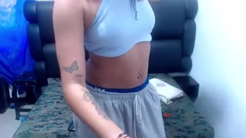 Snapshot of xxxreinasexyassxxx chatting on 02/12/25, 07:24 xxxreinasexyassxxx online show from 02/12/25, 07:24