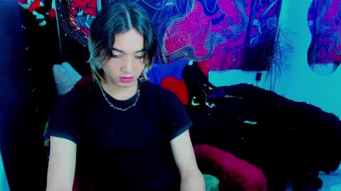 Snapshot of xzerox_ chatting on 10/11/25, 02:11 xzerox_ online show from 10/11/25, 02:11