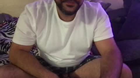 Snapshot of y2ab chatting on 10/02/25, 10:50 Horny dude D online show from 10/02/25, 10:50