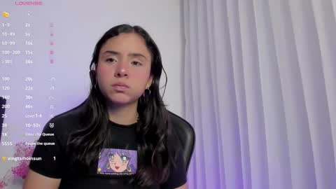 yan_nyan online show from 11/21/25, 11:03