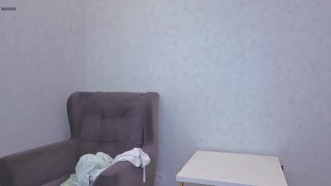 Yana  online show from 09/23/25, 12:35