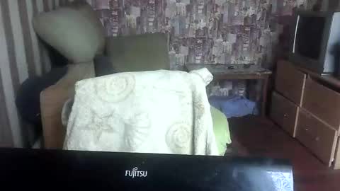 Snapshot of yanafiesta chatting on 11/05/25, 11:10 yanafiesta online show from 11/05/25, 11:10