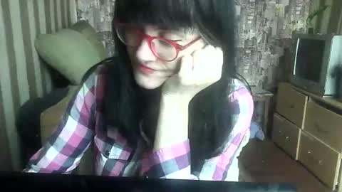 Snapshot of yanafiesta chatting on 11/13/25, 10:14 yanafiesta online show from 11/13/25, 10:14