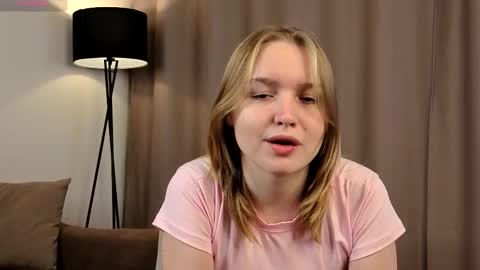 Kate online show from 10/06/25, 02:03