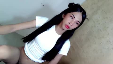 Snapshot of yannafucks chatting on 10/10/25, 10:36 yannafucks online show from 10/10/25, 10:36