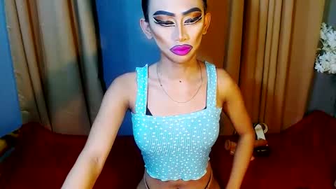 Snapshot of yasii19 chatting on 01/21/25, 12:18 miss yasii online show from 01/21/25, 12:18