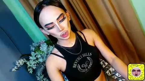 Snapshot of yasii19 chatting on 01/25/25, 11:55 miss yasii online show from 01/25/25, 11:55