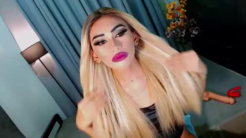 Snapshot of yasii19 chatting on 02/15/25, 07:50 miss yasii online show from 02/15/25, 07:50