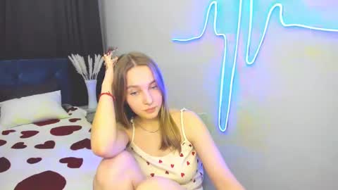 Snapshot of yasminasage chatting on 02/10/25, 03:42 Yasmina online show from 02/10/25, 03:42