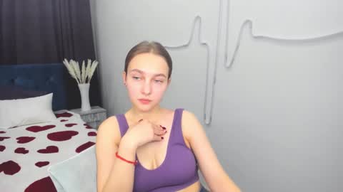 Snapshot of yasminasage chatting on 02/18/25, 05:31 Yasmina online show from 02/18/25, 05:31