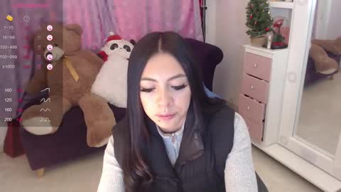 Snapshot of yasminsmith_ chatting on 01/19/25, 01:55 Yasmin online show from 01/19/25, 01:55