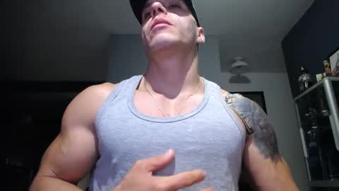 yahto online show from 10/10/25, 01:59