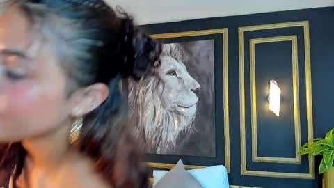 Snapshot of yaya23x chatting on 02/08/25, 03:21 yaya23x online show from 02/08/25, 03:21