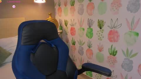 Snapshot of yaya23x chatting on 09/09/25, 01:21 yaya23x online show from 09/09/25, 01:21