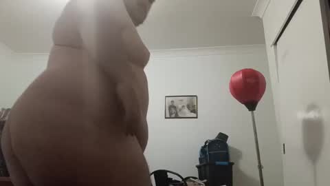 Snapshot of yeet3244 chatting on 10/21/25, 12:28 yeet3244 online show from 10/21/25, 12:28