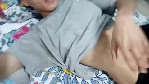 yeisongomezz online show from 10/17/25, 12:01