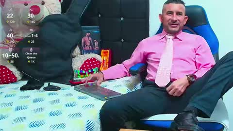 Yeol online show from 10/17/25, 07:05