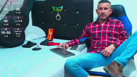 Yeol online show from 11/04/25, 07:57