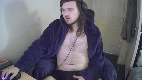 Snapshot of yeovil_alex chatting on 12/14/24, 01:59 Alex online show from 12/14/24, 01:59