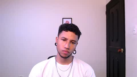 Yeff ind. model  online show from 12/17/24, 01:29