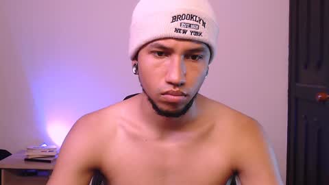 Yeff ind. model  online show from 01/10/25, 12:59