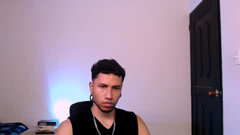 Yeff ind. model  online show from 01/16/25, 09:08