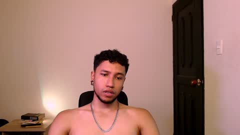 Yeff ind. model  online show from 01/25/25, 02:15