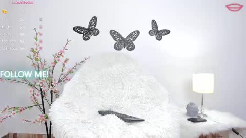 Snapshot of yess__daddyy chatting on 10/09/25, 04:27 YAMPOOL online show from 10/09/25, 04:27