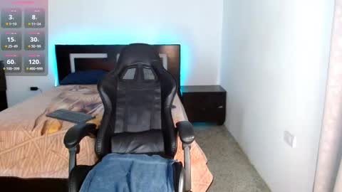 Snapshot of yessibunny chatting on 10/23/25, 12:59 Yessica online show from 10/23/25, 12:59