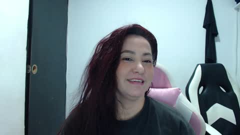 Snapshot of yessica_08 chatting on 02/02/25, 07:20 yessica and andres online show from 02/02/25, 07:20