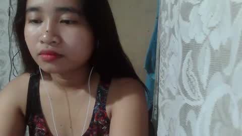 Snapshot of yhang_19 chatting on 12/05/24, 12:44 yhang_19 online show from 12/05/24, 12:44