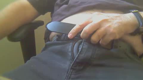 yigalb_ online show from 12/19/24, 11:29