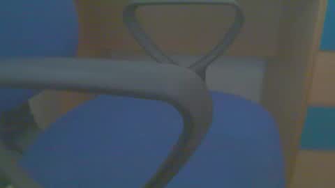 yigalb_ online show from 10/21/25, 06:58