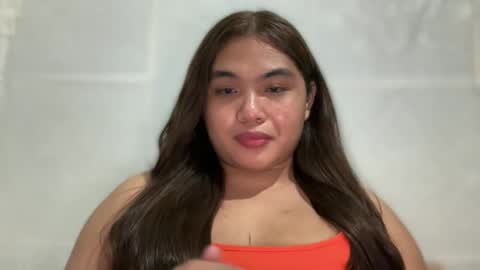 yllana love online show from 01/24/25, 08:00