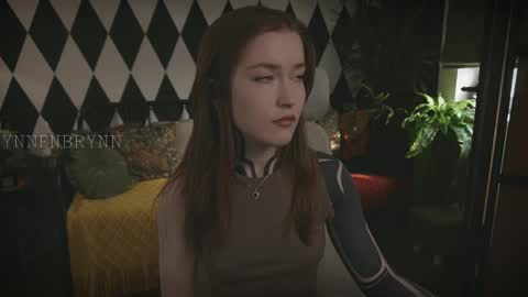 Snapshot of ynnenbrynn chatting on 03/04/25, 04:49 ynnenbrynn online show from 03/04/25, 04:49