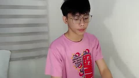 ynotyu online show from 09/26/25, 11:25