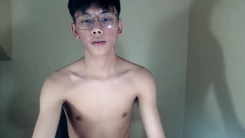 ynotyu online show from 11/02/25, 04:15